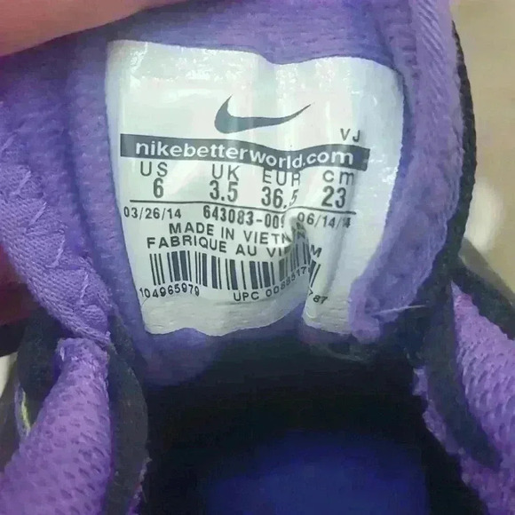 Women's Nike Shoes, Sz 6. - Picture 5 of 5